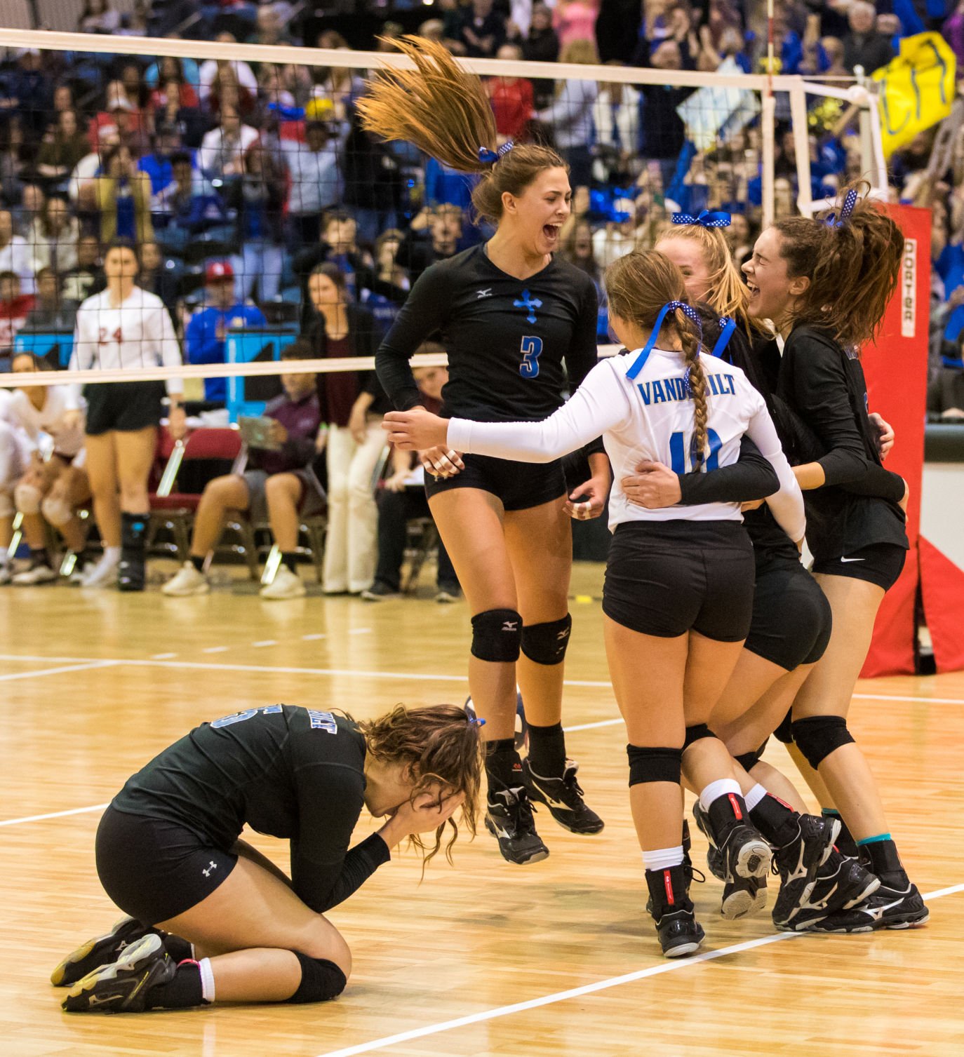 no.volleyballdivisionIII.111118.18